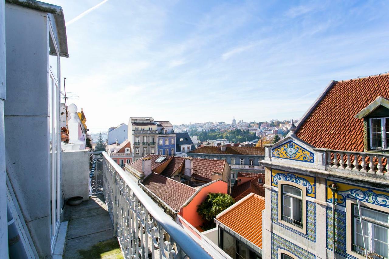2 beautiful suites upscale flat embracing Tejo! Lisboa Exterior foto