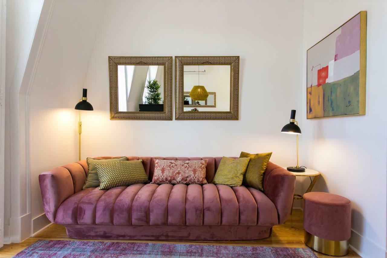 2 beautiful suites upscale flat embracing Tejo! Lisboa Exterior foto